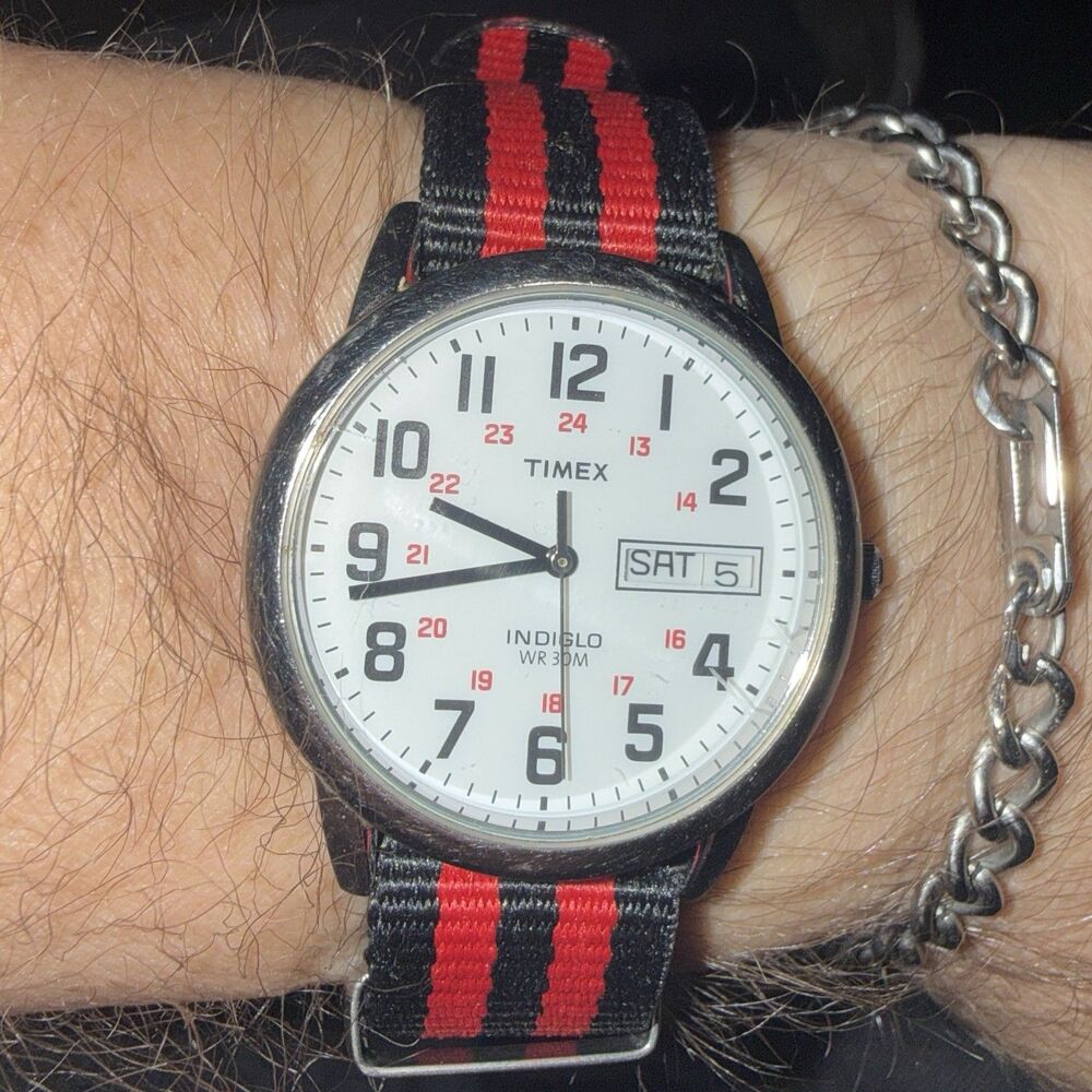 Timex Easy Reader T20461 Men's 35mm Watch Black Red Nylon EUC - Picture 7 of 12
